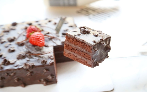 ISO Food Grade Emulsifier Cake Modifier Enlarge Volume Of Cake