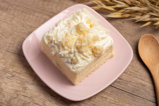 67784-82-1 Bakery Emulsifiers PGE E475 Polyglycerol Esters Of Fatty Acids