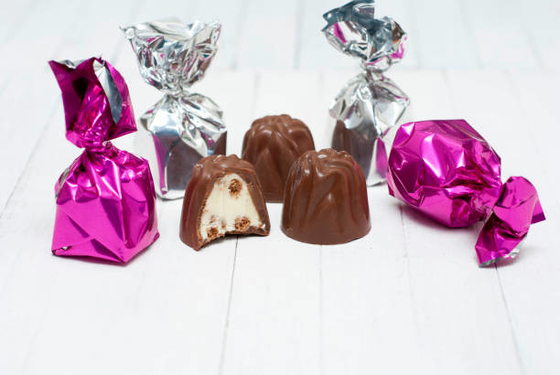 Chocolate Emulsifier and stabilizer Glycerol Monstearate manufacturer in China