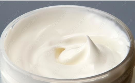 Glycerol Monostearate GMS 40% Flakes  Wax Nonionic Surfactant for water in oil cosmetics